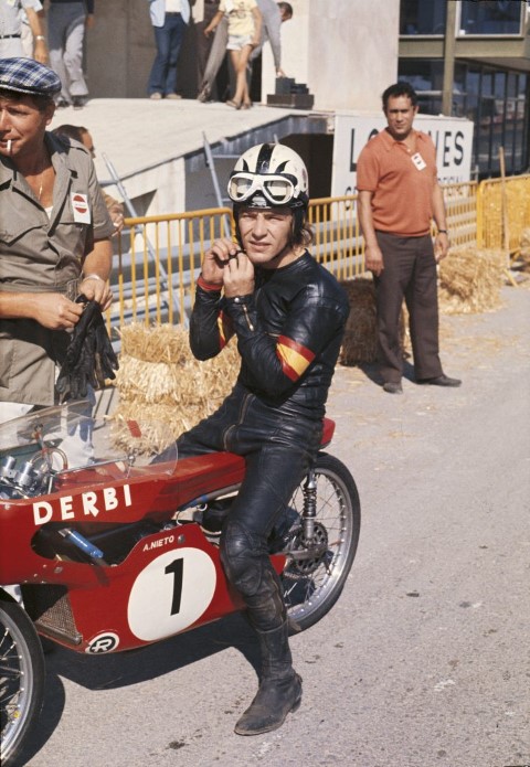 Angel Nieto Jarama 1971 derbi foto repsol 50cc