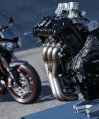 Motor 800cc triumph moto2