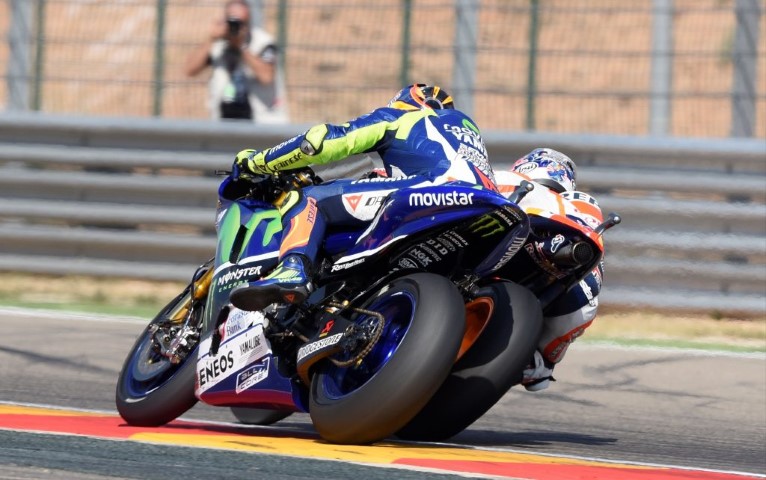 rossi vs pedrosa aragon motorland año 2015 motogp gp duelo