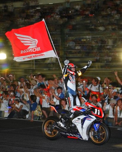 Las últimas 8 Horas de Suzuka del Team HRC, en 2008, se saldaron con victoria de Carlos Checa y Ryuichi Kiyonari