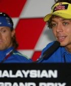 rossi gibernau rivales no amigos rueda prensa sepang 2004 motogp