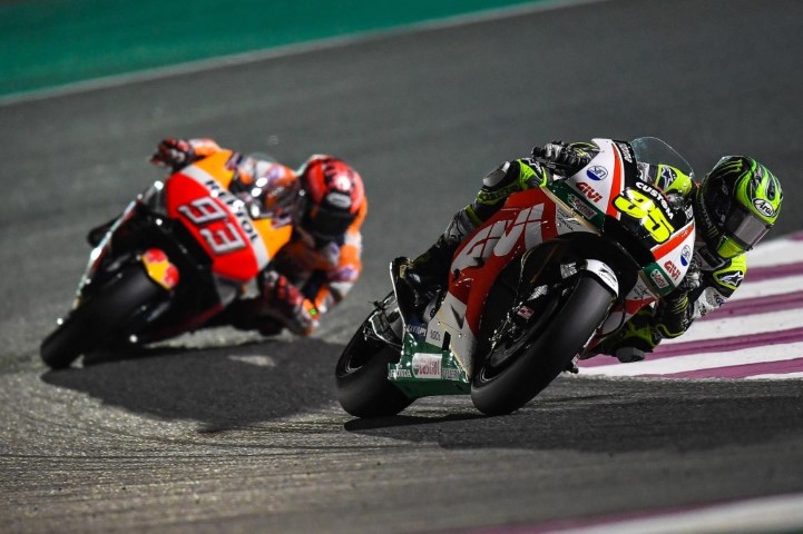 Crutchlow: "Merezco una moto de fábrica"
