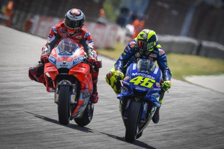 Lorenzo Rossi Yamaha Ducati Sachsenring frenada