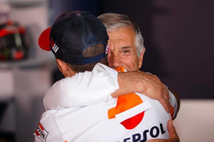 giacomo agostini marc márquez motogp honda 500cc 350cc tt isla de man