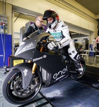 randy de puniet motogp motoe test sepang jerez