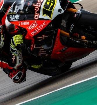 alvaro bautista jonathan rea chaz davies motorland aragon worldsbk mundial superbikes ducati kawasaki