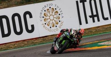 alvaro bautista jonathan rea chaz davies sbk ducati aragon motorland