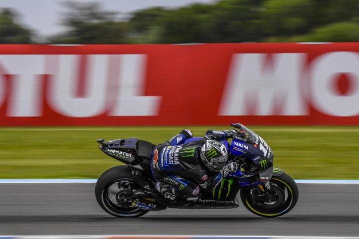 maverick viñales monster energy yamaha motogp argentinagp termas de rio hondo morbidelli