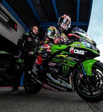 Jonathan Rea Álvaro Bautista WorldSBK Superbikes Imola Kawasaki Ducati Panigale Marco Melandri