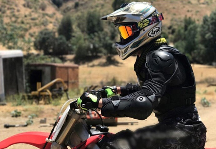 MI OPINIÓN sobre los PETOS para ENDURO y MOTOCROSS ¿VALEN LA PENA o  PERDEMOS DINERO? 