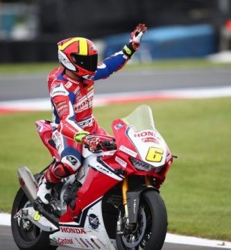 Xavi Forés BSB WorldSBK Superbikes 8 horas de Suzuka Honda Racing