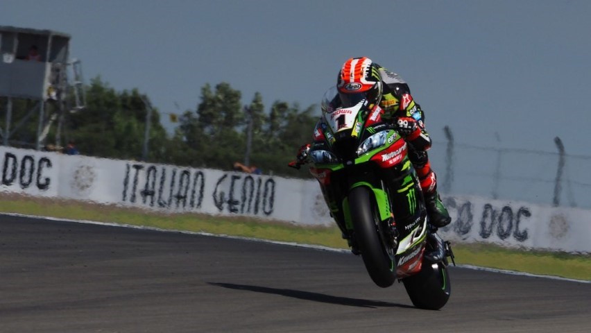 Jonathan Rea Álvaro Bautista WorldSBK Laguna Seca