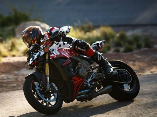 Carlin Dunne Ducati Streetfighter V4 Pikes Peak 2019