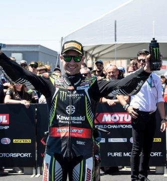 Jonathan Rea es líder del campeonato