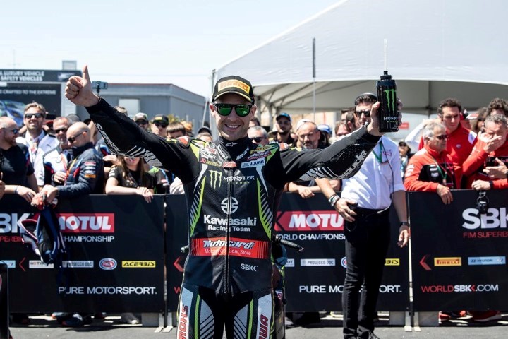 Jonathan Rea es líder del campeonato