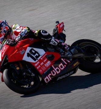 Álvaro Bautista Ducati WorldSBK Rea Davies mundial