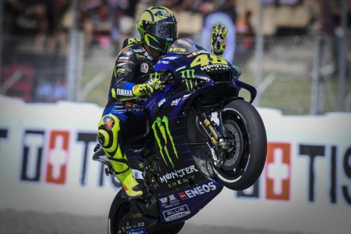 Lin Jarvis Valentino Rossi Yamaha MotoGP