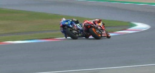 Álex Rins Marc Márquez Brno choque