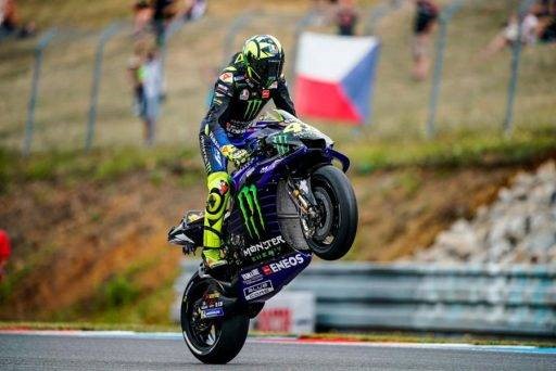 Valentino Rossi Yamaha MotoGP CzechGP Brno rompe motor