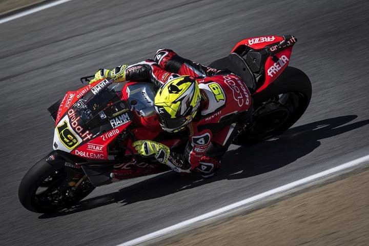 Alvaro Bautista Jonathan Rea WorldSBK Portimao Ducati Kawasaki