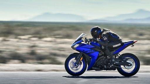 equipación,, moto, invierno