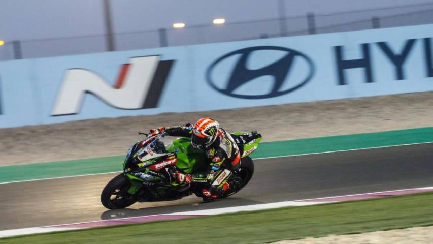 Jonathan Rea Kawasaki Racing Team WorldSBK Bautista Davies Superbikes Qatar