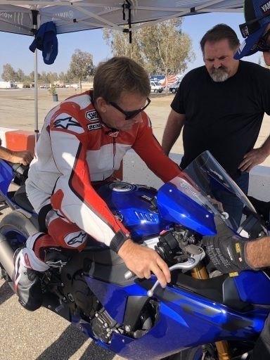 Wayne Rainey con una Yamaha R1