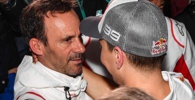 Alberto Puig junto a Jorge Lorenzo