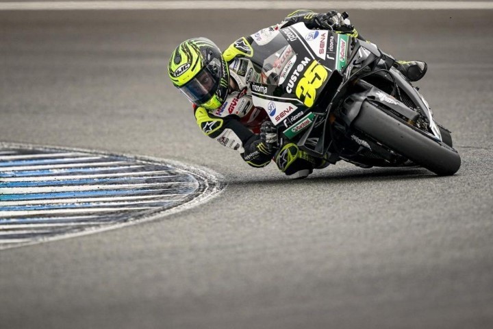 Cal Crutchlow durante los test de MotoGP en Jerez