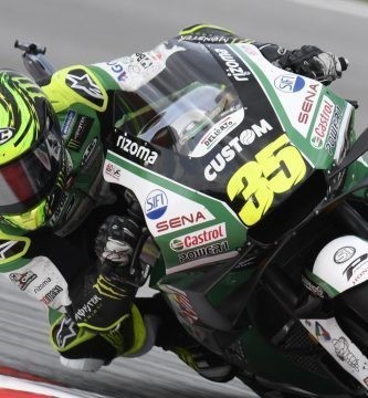 Cal Crutchlow durante la última carrera de MotoGP en Sepang
