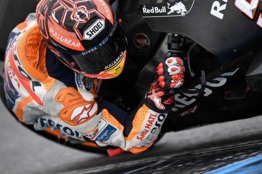 Márquez operado con éxito del hombro derecho