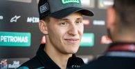 Fabio Quartararo atiende a los medios durante un GP