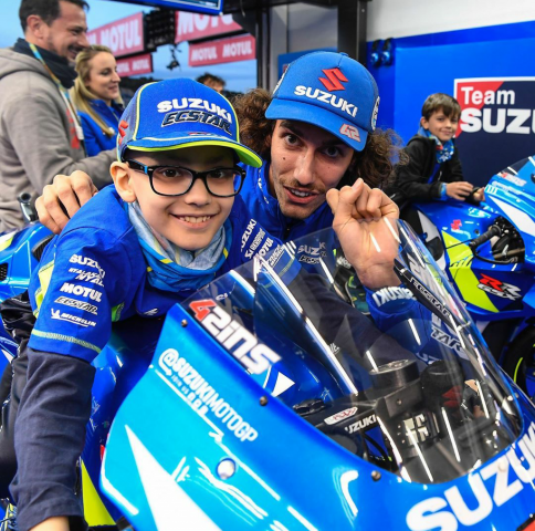 Joan Mir Álex Rins Suzuki Ecstar Fundación Unoentrecienmil