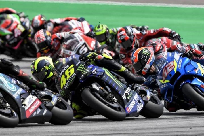 Valentino Rossi durante una carrera de MotoGP