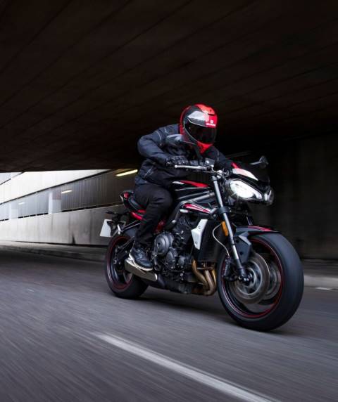 Street Triple 