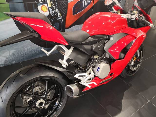 Ducati Panigale V2 2020, ya en los concesionarios Ducati Panigale V2