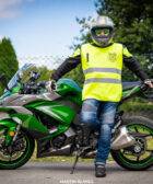 PóluxCrivillé posa ante su Kawasaki