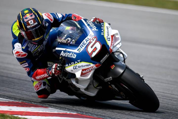 Johann Zarco con la Ducati del Reale Avintia durante los test de Sepang de MotoGP