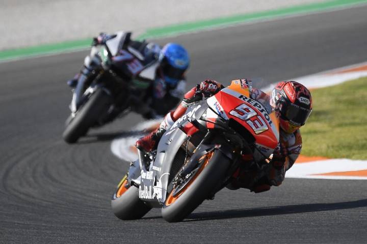 Marc Márquez pilotando la Honda