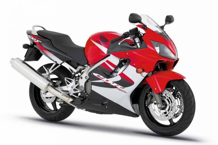 Pagar tributo Pericia Fielmente Honda CBR 600F. Historia y modelos de una leyenda. | MOTOSAN