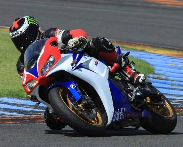 Prepara tu moto para rodar en circuito | MOTOSAN