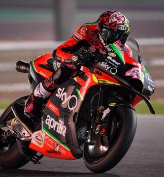 Aleix Espargaró durante el test de MotoGP en Qatar