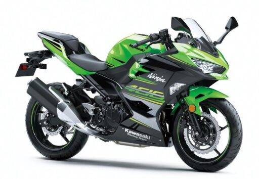 kawasaki, primera moto