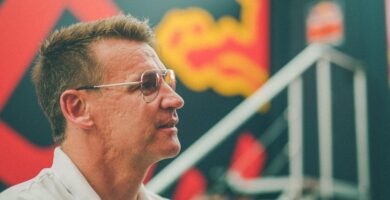 Beirer: "Desde KTM no nos opondremos a competir"