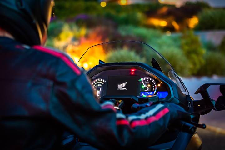 goldwing android auto