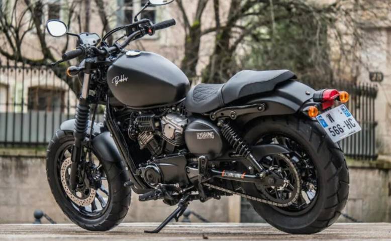 hyosung aquila