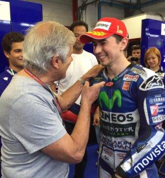 Giacomo Agostini: "No entiendo la polémica con Lorenzo"