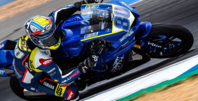 Héctor Barberá pilotando la Yamaha R6 en el Round de Tailandia de 2018
