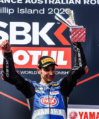 Toprak Razgatlioglu en el podio del round de Australia de WorldSBK