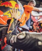 "Pol Espargaró permanezca en KTM sigue abierta"